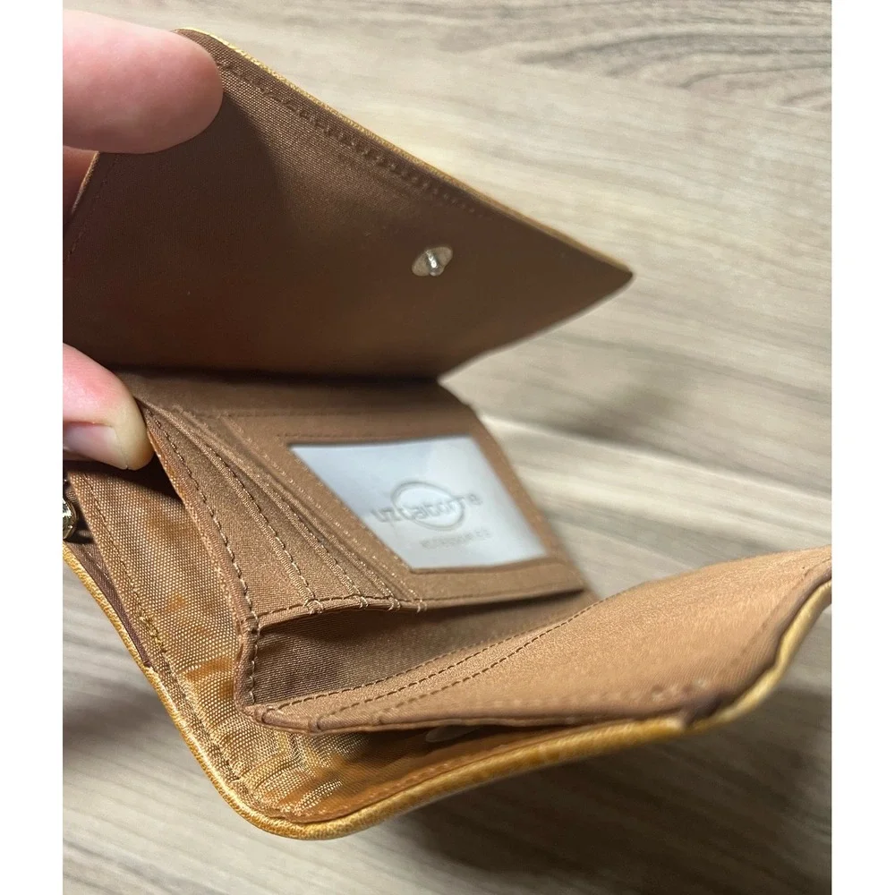Liz Claiborne Brown Wallet Kiss Lock Coin Purse Bifold Card Holder Leather VTG‎